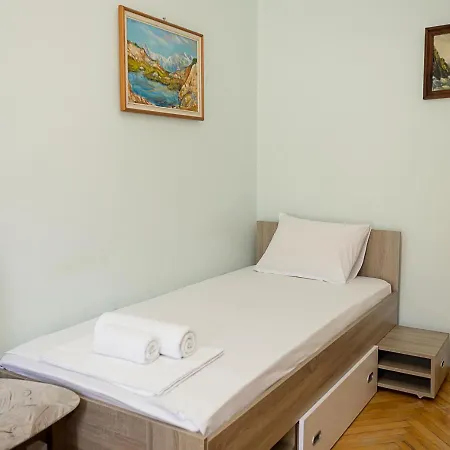 Sunny 2-bedroom Flat Near Sea Garden I Chayka, By Flat Mаnаger Varna