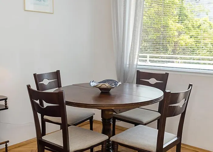 Sunny 2-bedroom Flat Near Sea Garden I Chayka, By Flat Mаnаger Apartment *